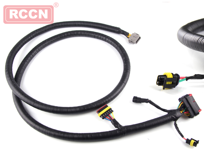 Common protection of automotive wiring harness