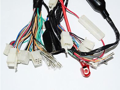 Excavator harness maintenance and safety issues