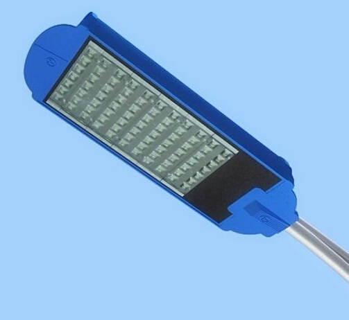 Reminder on slow speed LED auxiliary lights for locomotive waiting area