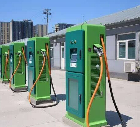 Charging breaks the road: high power and intelligence into the key