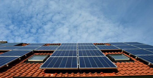 New perovskite film allows solar cells to achieve high efficiency